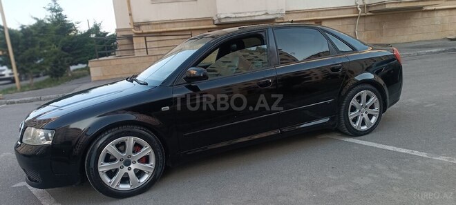 Audi A4-8