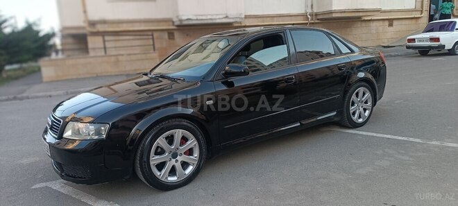 Audi A4-4