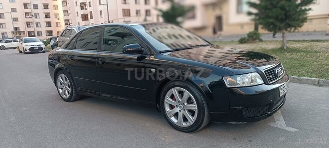 Audi A4-21