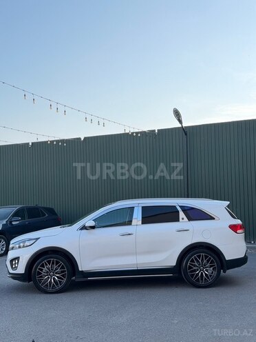 Kia Sorento-5