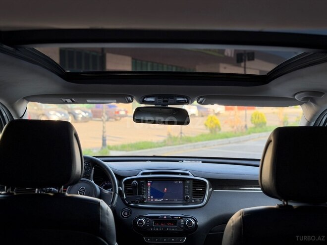 Kia Sorento-9