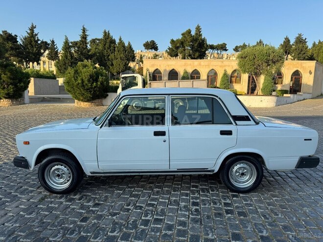 LADA (VAZ) 2107-9