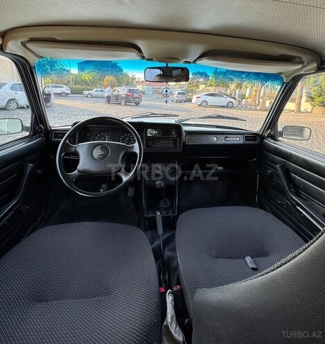 LADA (VAZ) 2107-13