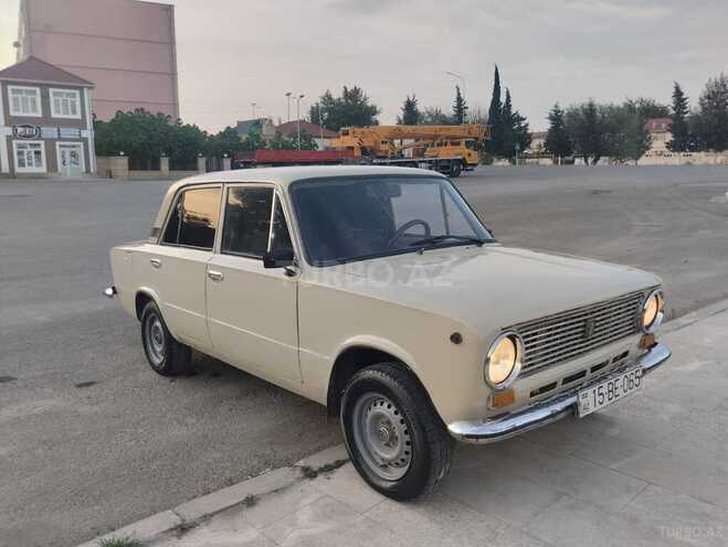 LADA (VAZ) 21011-18