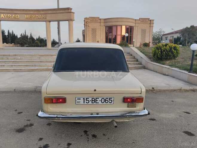 LADA (VAZ) 21011-12