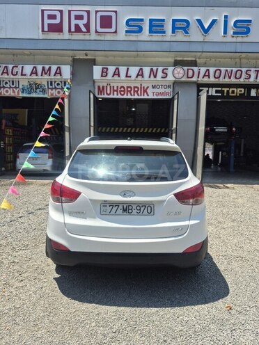 Hyundai ix35-4