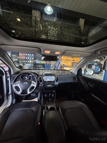 Hyundai ix35-6