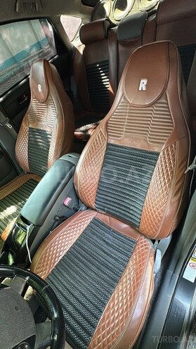Toyota Prius-6