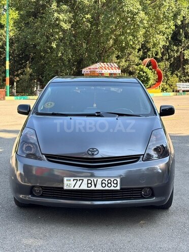 Toyota Prius-1