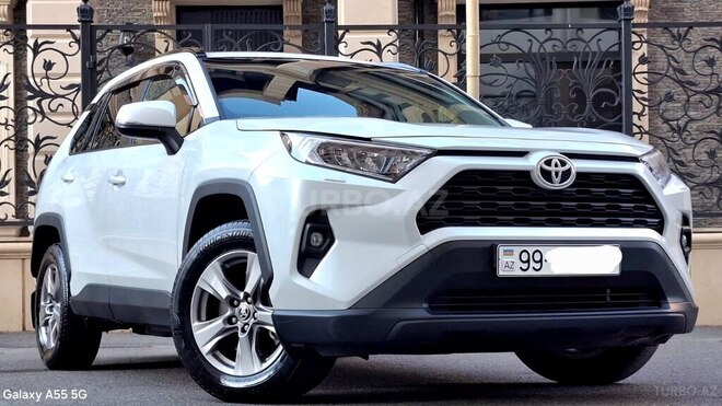 Toyota RAV4-2