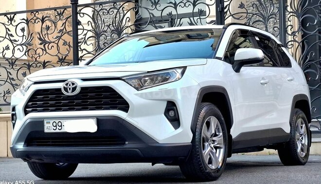 Toyota RAV4-5