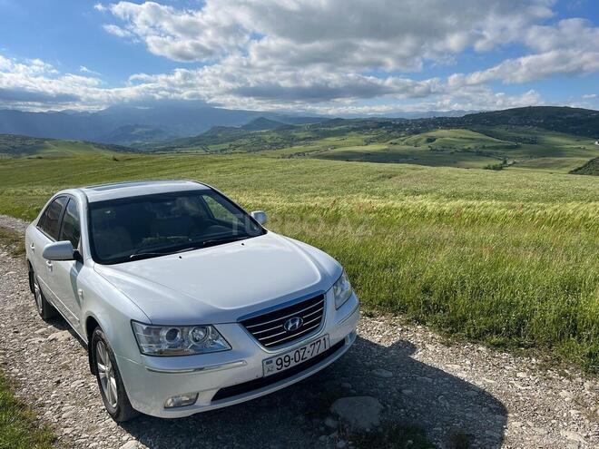 Hyundai Sonata-19