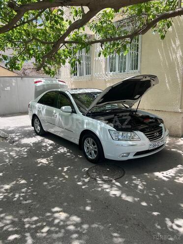 Hyundai Sonata-18