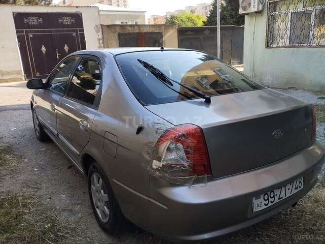 Kia Shuma-6