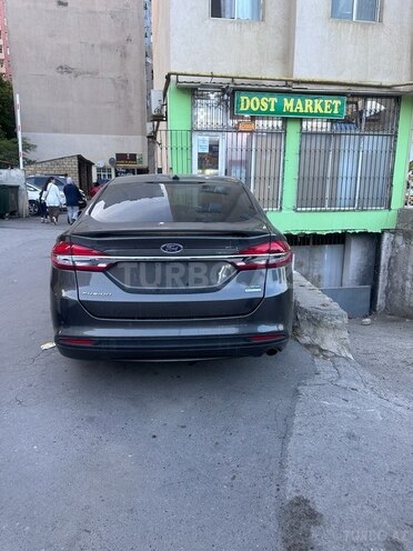 Ford Fusion (North America)-2
