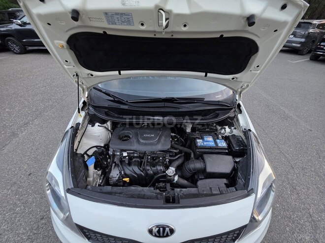 Kia Rio-16