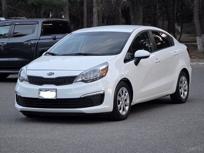 Kia Rio-17