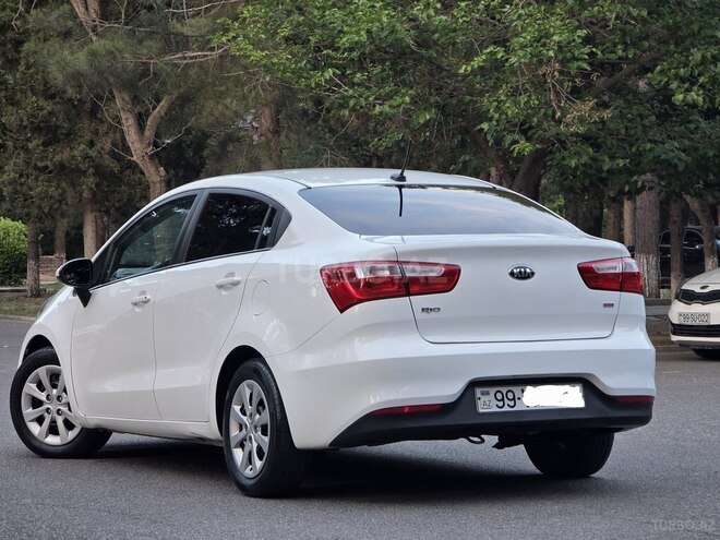 Kia Rio-8