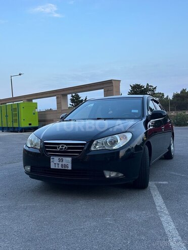 Hyundai Elantra-4