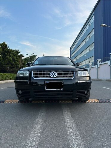 Volkswagen Passat-1