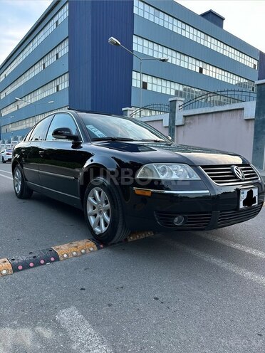 Volkswagen Passat-2
