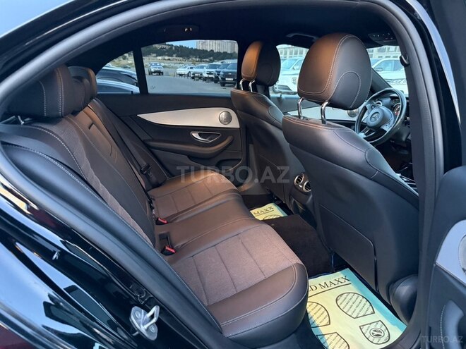 Mercedes E 220 d-18