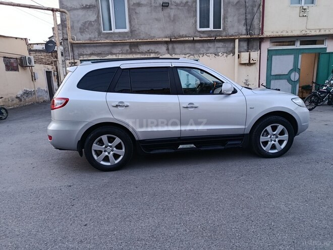 Hyundai Santa Fe-5