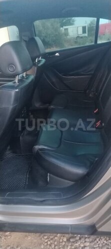 Volkswagen Passat-13