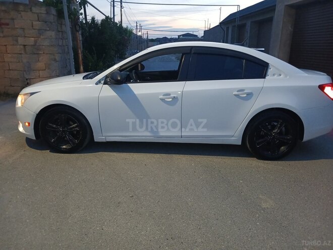Chevrolet Cruze-5
