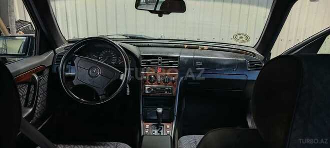 Mercedes C 200-11