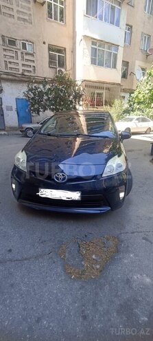 Toyota Prius-1