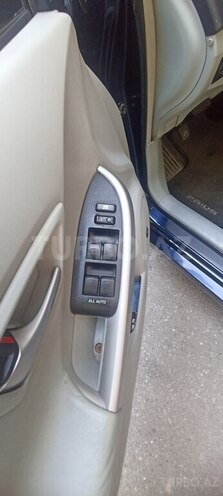 Toyota Prius-7