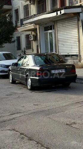 Mercedes C 200-4