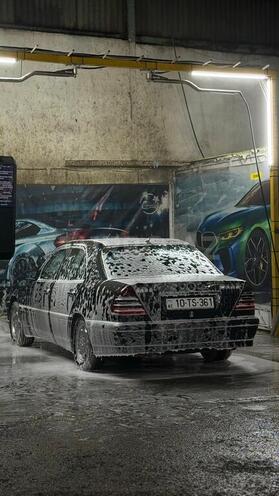 Mercedes C 200-2
