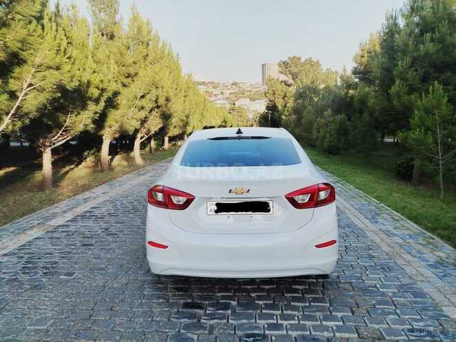 Chevrolet Cruze-5