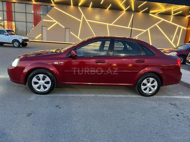 Chevrolet Lacetti-4