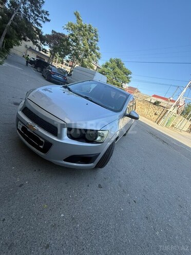Chevrolet Aveo-5
