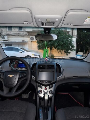 Chevrolet Aveo-3