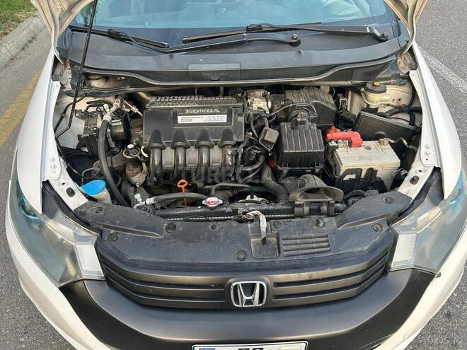 Honda Insight-9