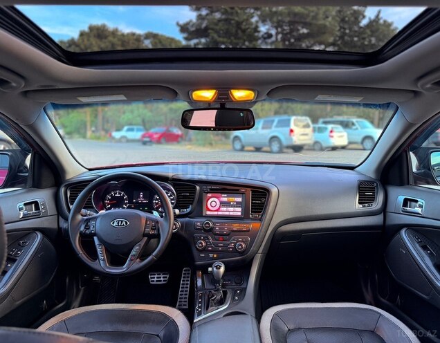 Kia Optima-12