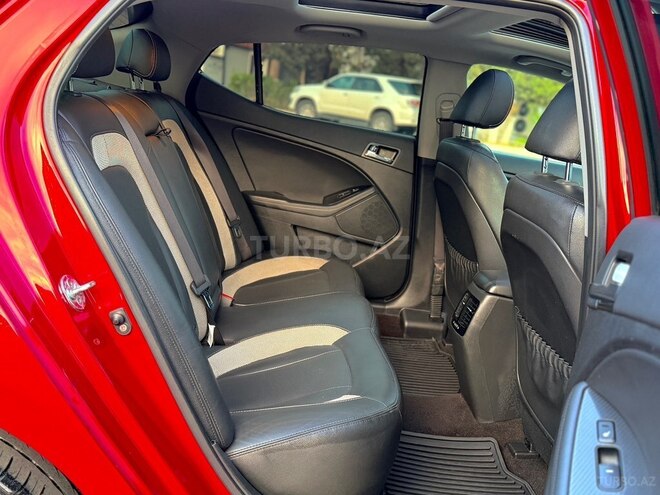 Kia Optima-13