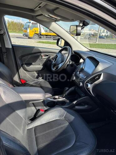 Hyundai Tucson-14