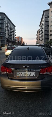 Chevrolet Cruze-17