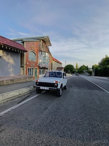 LADA (VAZ) Niva-3