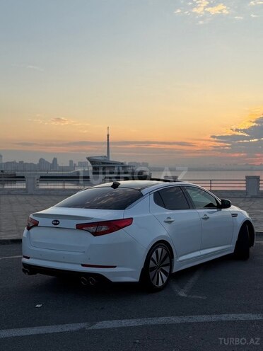 Kia Optima-5