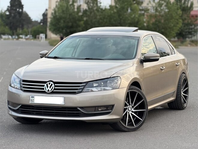 Volkswagen Passat-1