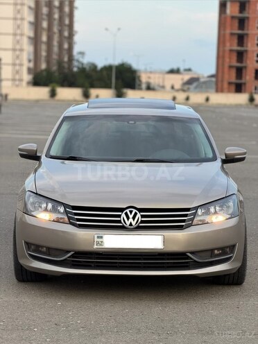 Volkswagen Passat-6