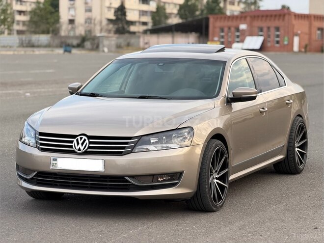 Volkswagen Passat-11
