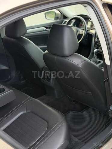 Volkswagen Passat-17