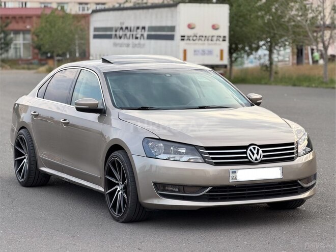 Volkswagen Passat-12